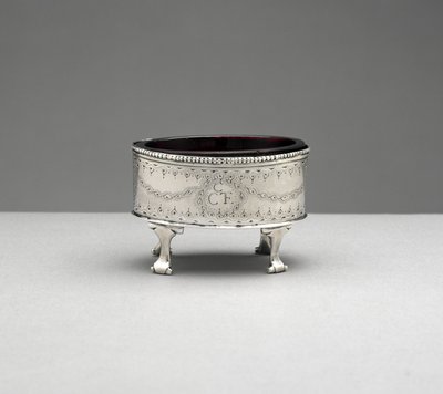 盐菜c。 1785-1803（银和玻璃） 作者 雅各布·杰里特（Jacob Gerritse）（attr.to）兰辛