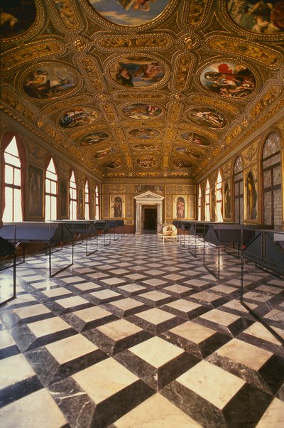黄金厅，建于1537-88年 作者 哈科波·桑索维诺（Jacopo Sansovino）