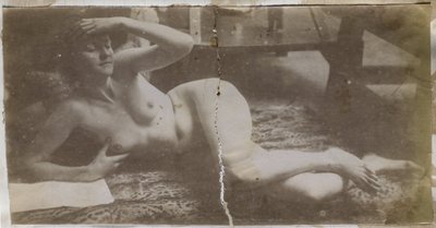 雅克-德-拉莱因工作室中躺在虎皮上的裸体女模特研究作品 作者 雅克·拉莱恩（归因于）