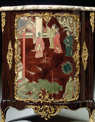 一对十八世纪中叶的路易十五时期科罗曼德酒（漆，ormolu和黑檀木）（另请参见1274739-41） 作者 雅克·菲利普·卡雷尔