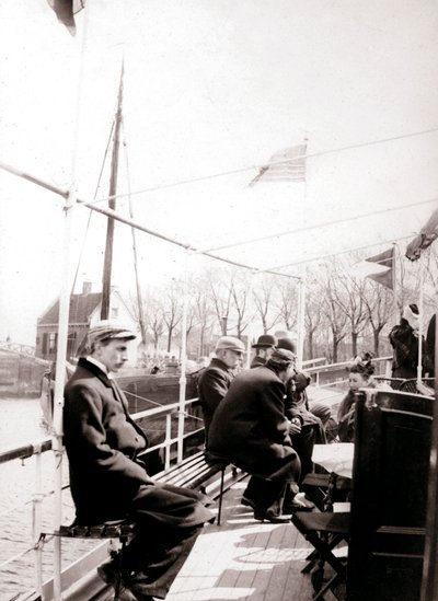 船上乘客，布罗克，荷兰，1898年。 作者 詹姆斯·巴特金