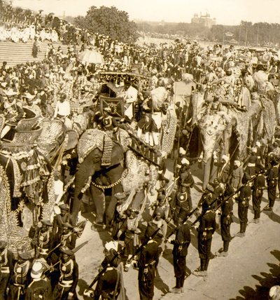 印度德里的大杜巴游行。1903年(照片) 作者 詹姆斯·里卡尔顿