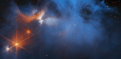 Chamaeleon I 分子云（NIIRCam 图像） 作者 詹姆斯韦伯太空望远镜 (NASA)