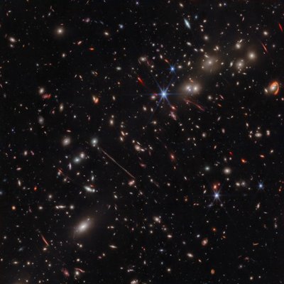 El Gordo（近红外相机图像） 作者 詹姆斯韦伯太空望远镜 (NASA)