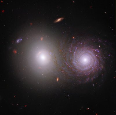 相互作用的星系 VV 191（韦伯和哈勃合成图） 作者 詹姆斯韦伯太空望远镜 (NASA)