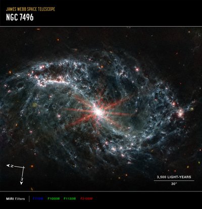 NGC 7496（MIRI 指南针图像） 作者 詹姆斯韦伯太空望远镜 (NASA)