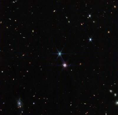 海王星环的罕见景观 作者 詹姆斯韦伯太空望远镜 (NASA)