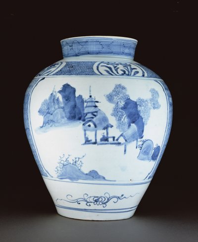蓝白花瓶（瓷器 作者 日本学校