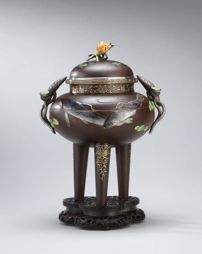 搪瓷和软金属镶嵌的香炉，明治时代密封的高知信（高崎浩一）（铁，金，银和搪瓷） 作者 日本学校