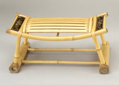 头枕（竹子） 作者 日本学校