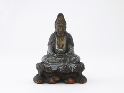 坐着的观音，京都，京都府，江户时代或明治时代（陶瓷）的形象 作者 日本学校