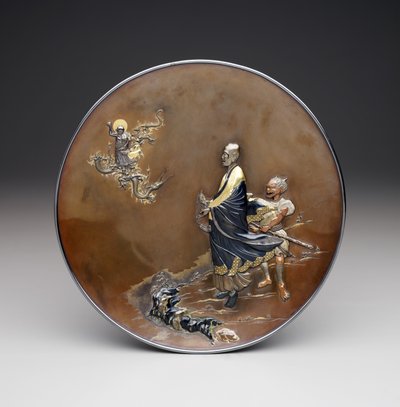 匾额，明治时期。约1870年（银，铜和镀金） 作者 日本学校