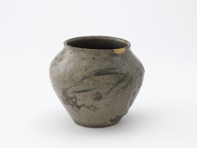 茶道水罐，佐贺县，江户时代，17-18世纪（陶瓷） 作者 日本学校