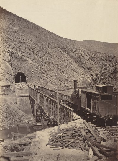 马德里至萨拉戈萨的哈隆大桥和隧道，约 1860-1865 年（照片1860-1865 年（照片） 作者 让·洛朗