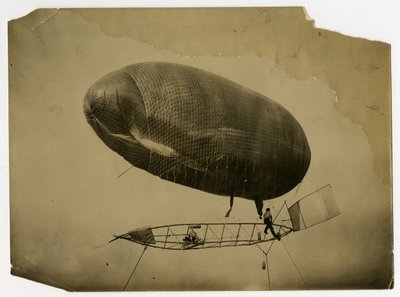 飞艇 "加州之箭" 作者 杰西·塔伯·比尔斯（Jessie Tarbox Beals）
