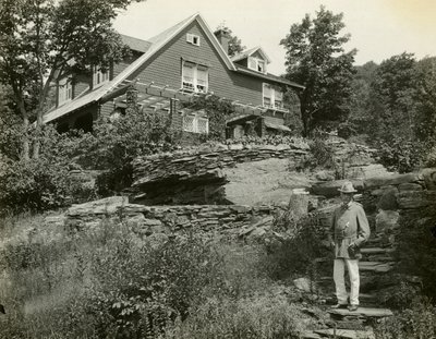 卡罗尔-贝克维思，约1905-17（明胶银照片 作者 杰西·塔伯·比尔斯（Jessie Tarbox Beals）