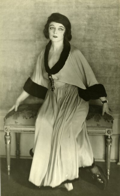 Marie Doro，c.1905-40 作者 杰西·塔伯·比尔斯（Jessie Tarbox Beals）