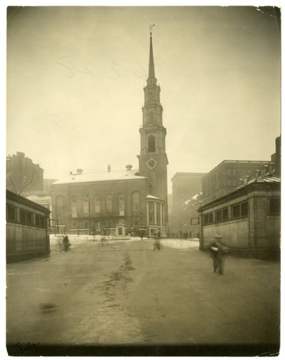 美国公园街教堂，约1902-10（明胶银照片 作者 杰西·塔伯·比尔斯（Jessie Tarbox Beals）