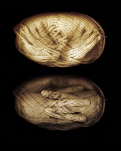 纱线手，2013 年（照片处理） 作者 约翰·利利亚（Johan Lilja）