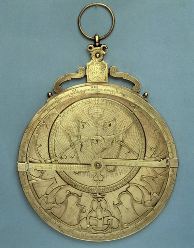 天文仪器：约翰内斯·斯托夫勒 (Stoffler) (1452-1531) 于 16 世纪制作的星盘。 巴黎，布里厄收藏 作者 约翰内斯·斯托弗勒