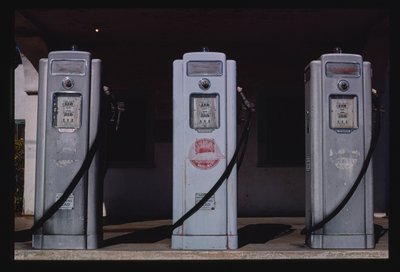 美国加利福尼亚州圣迭戈奥林匹克加油泵公司 作者 约翰·马戈利斯