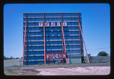 美国得克萨斯州雅典 Trail Drive-In 作者 约翰·马戈利斯