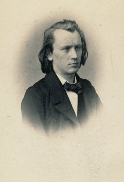 作曲家约翰内斯-勃拉姆斯1833-1897年的肖像，约1863年。 作者 约瑟夫·洛维