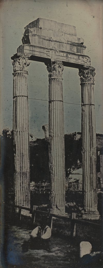 西北立面，卡斯托尔和波吕克斯神庙，罗马，1842年。 作者 Joseph Philibert Girault De Prangey