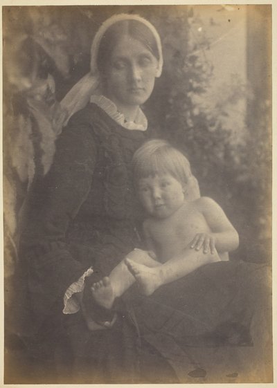 赫伯特-达克沃斯夫人与杰拉尔德-达克沃斯，1872年。 作者 朱莉娅·玛格丽特·卡梅伦