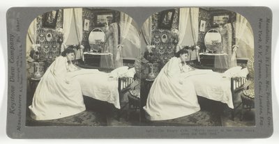 空荡荡的婴儿床。自从孩子死后，我们离彼岸更近了，1899年。 作者 Keystone View公司