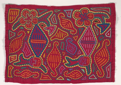 衬衫镶片（mola），c.1950（贴花棉） 作者 库纳印第安文化