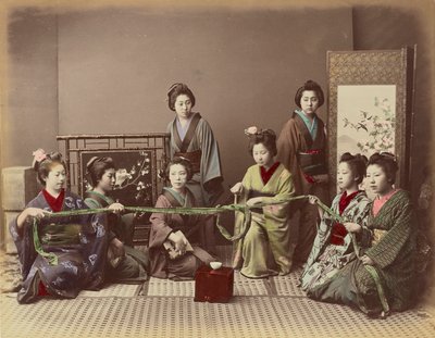 （Konkonchiki）日本女孩玩游戏，1880年 作者 Kusakabe Kimbei