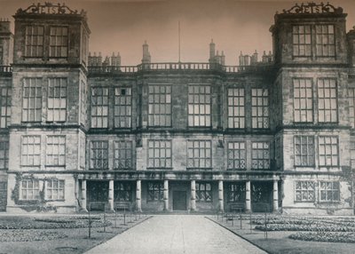 哈德威克·霍尔（Hardwick Hall），恩典之座德文郡公爵，大约1907年 作者 伦纳德·威洛比