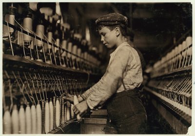道夫取代了1909年乔治亚州奥古斯塔的Globe Cotton Mill的满筒管 作者 刘易斯·威克斯·海恩