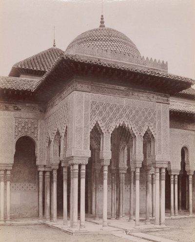 [狮子院，阿尔罕布拉，格拉纳达]，19世纪80年代至90年代。 作者 可能是塞巴斯蒂亚诺·塔西纳里。