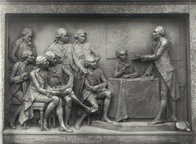 Antoine Laurent Lavoisier (1743-94) explaining his analysis of air to his colleagues (bronze) (b/w photo) 作者 路易斯·欧内斯特·巴里亚斯