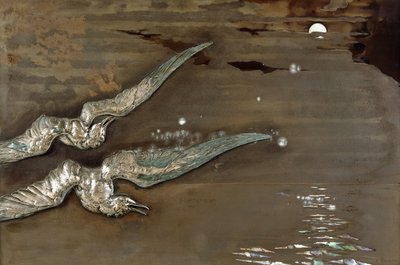 涂有银色海鸥的金属漆板，约摄于1900年（金属漆板，银） 作者 露西恩·盖拉德（Lucien Gaillard）