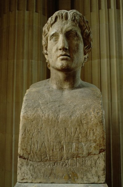 亚历山大大帝（公元前356-323年）（大理石）（另见16535）。 作者 Lysippus（归属于）