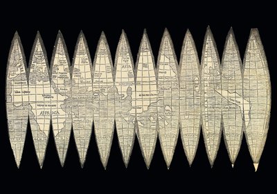 一组地球仪地球仪形式的世界地图，1507年 作者 Martin Waldseemuller