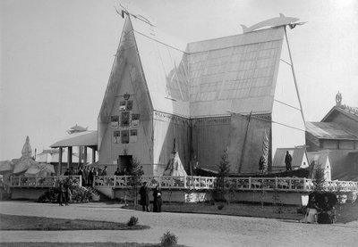 北方馆，全俄展览，下诺夫哥罗德，俄罗斯，1896年。 作者 马克西姆·德米特里耶夫（Maxim Dmitriev）