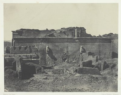 后立面，Denderah Teutyres大庙，上埃及，184951，1852年印刷。 作者 马克西姆·杜营
