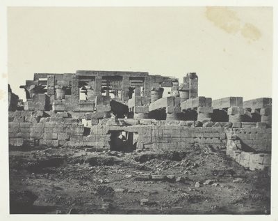 卡纳克宫，Hypostyle大厅的南部入口，底比斯，184951，1852年印刷。 作者 马克西姆·杜营