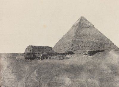 中埃及切夫伦金字塔，选自 "埃及、努比亚、巴勒斯坦和叙利亚 "画册（1852 年）第 10 版 作者 马克西姆·杜营