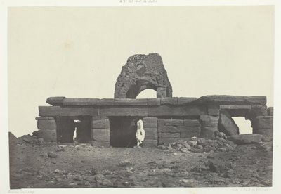 努比亚的阿玛达神庙，184951年，1852年印刷。 作者 马克西姆·杜营