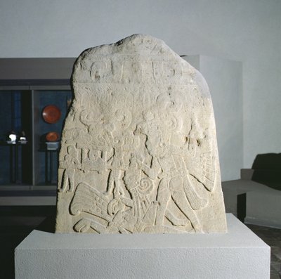 墨西哥恰帕斯州伊萨帕的第21号石碑，早期古典时期（公元300-600年）（石刻） 作者 玛雅玛雅人