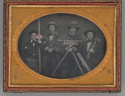 无标题的测量员群像，1855年。 作者 麦克唐纳公司