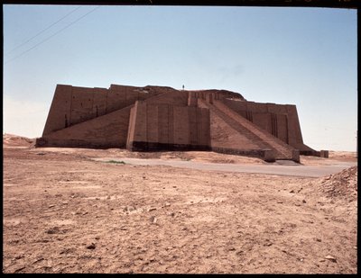 View of the reconstructed ziggurat, 2050 BC 作者 美索不达米亚