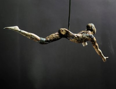 象牙雕像，公元前1700-1400年，又称牛跃者 作者 美浓