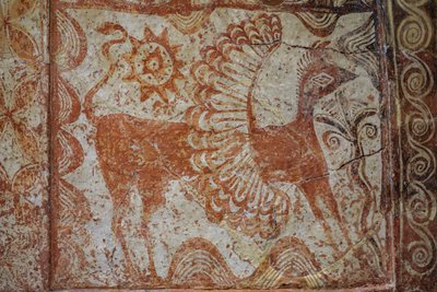 胸部的拉纳克斯，有山形的盖子。公元前1370-1300年 作者 美浓