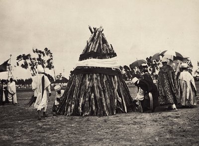 在法西斯时代建立一个帝国：达梅拉，1936年5月9日（黑白照片）。 作者 莫迪斯蒂诺·巴尔迪内蒂